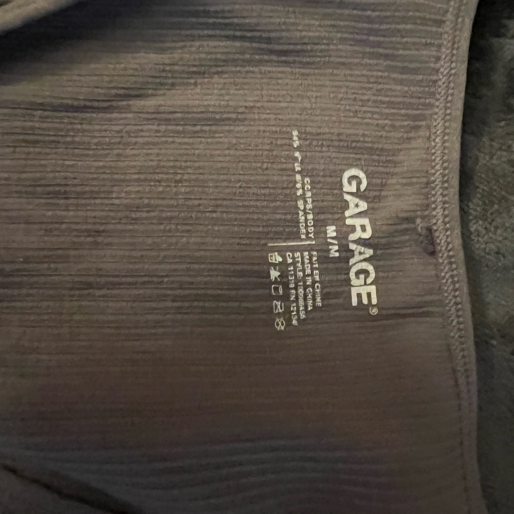 Garage Gray Ribbed Top - Picture 2 of 2